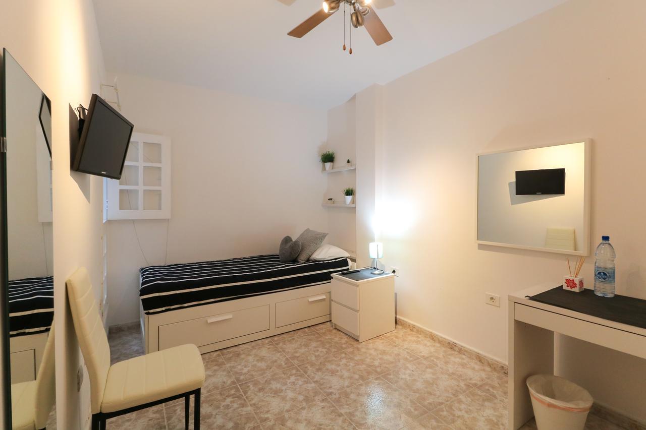 Downtown Share Apartment ลาสปัลมาส เด กรานคานาเรีย ภายนอก รูปภาพ